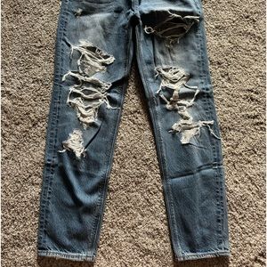 American Eagle distressed skinny jeans